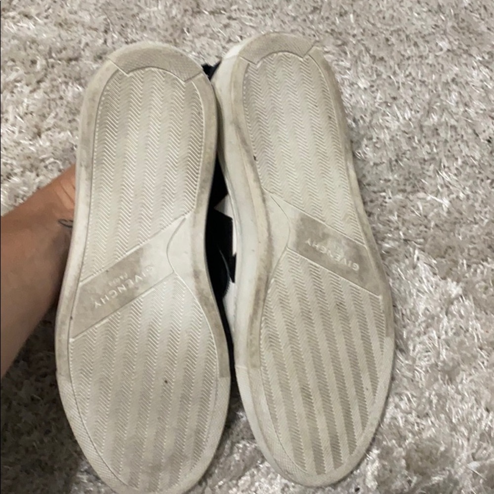 Givenchy Black Leather Slip-On Espadrilles with White Star Appliqués - Picture 5 of 9